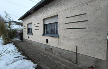 Eladó családi ház