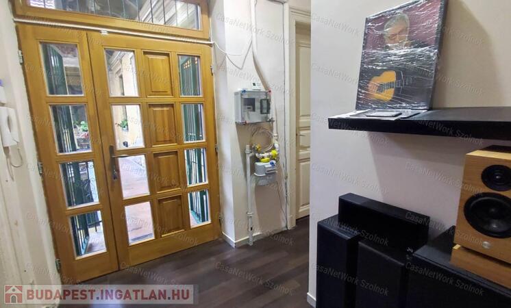 Eladó jó állapotú lakás Budapest 6. kerületében, a Csengery utcában!                                 