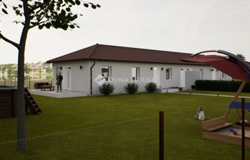 Eladó családi ház