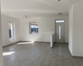 Eladó családi ház Üllő 94 900 000 Ft