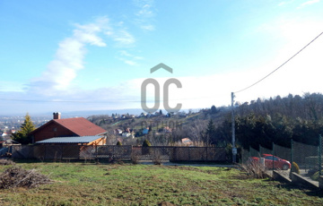 Eladó telek/földterület