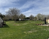 Eladó családi ház Pécs 82 000 000 Ft