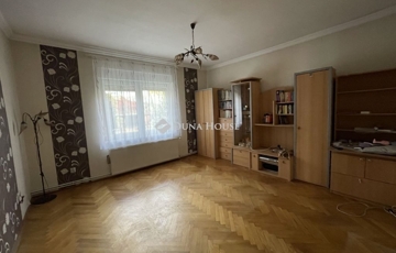 Eladó családi ház