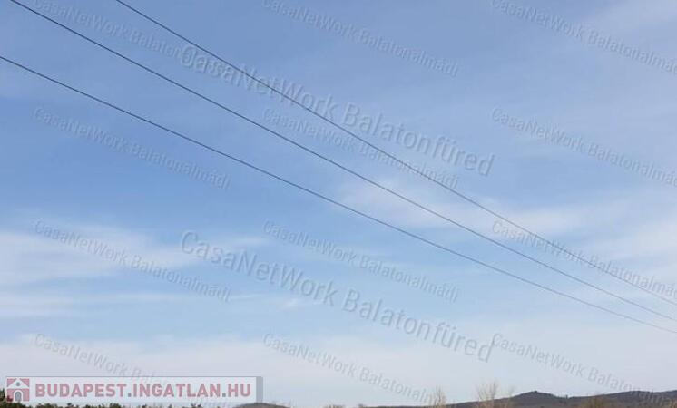 Balatonfüreden mezőgazdasági terület ELADÓ                                 