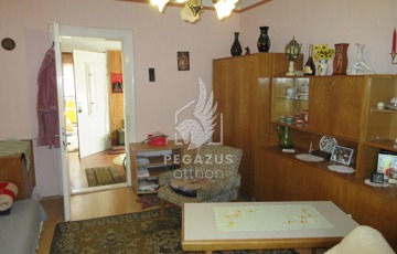 Eladó családi ház