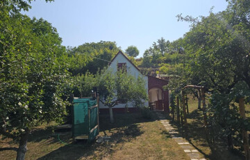 Eladó üdülő/nyaraló