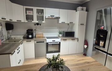 Eladó családi ház