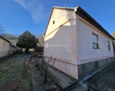 Eladó családi ház Pécs 26 900 000 Ft