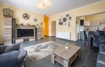 Eladó családi ház