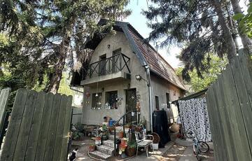 Eladó családi ház