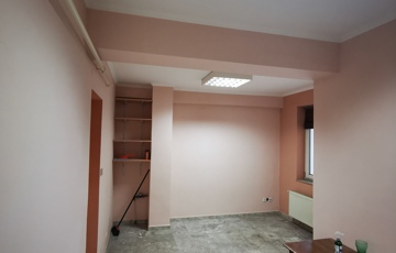 Eladó iroda/üzlethelyiség