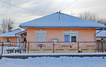 Eladó családi ház