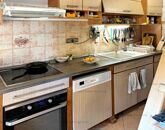 Eladó családi ház Leányfalu 150 000 000 Ft