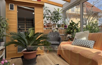 Eladó családi ház