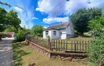 Eladó üdülő/nyaraló