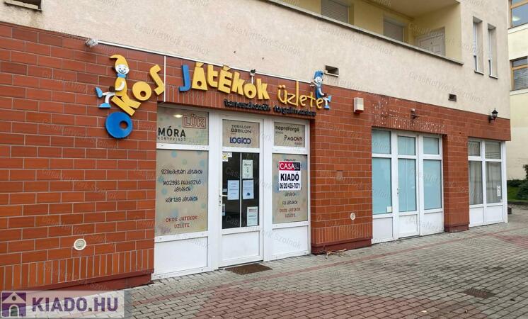 Szolnokon a Tófenék úton üzlethelyiség kiadó!                                 