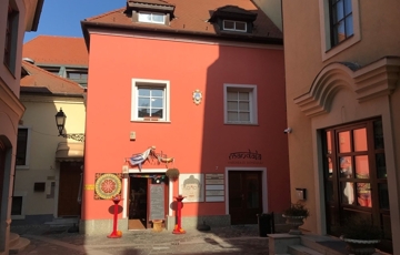 Kiadó iroda/üzlethelyiség