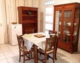 Eladó településközponti, kivételes adottságú családi ház Alsóörsön