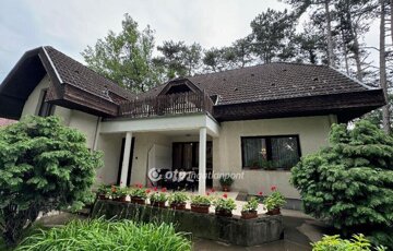 Eladó családi ház