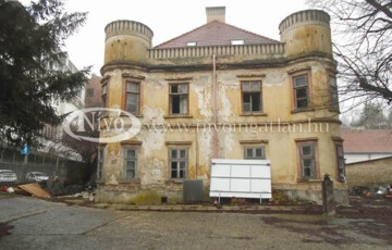 Eladó családi ház