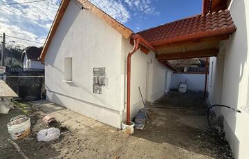 Eladó családi ház