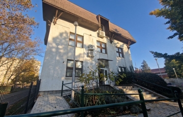 Kiadó iroda/üzlethelyiség