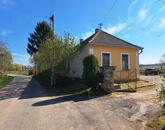 Sok lehetőség, kiváló lokációban - eladó CSALÁDI HÁZ KÁPTALANTÓTIBAN