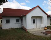 Eladó családi ház Győrság 37 500 000 Ft