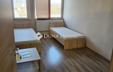 Kiadó iroda/üzlethelyiség