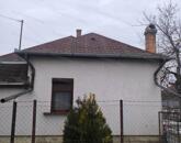 Tiszaföldváron felújított családi ház eladó