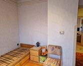 Szolnokon, belvároshoz közel, 52 m2-es, első em-i 2 szobás lakás eladó