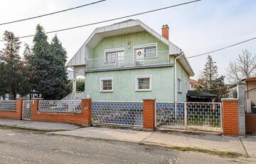 Eladó családi ház