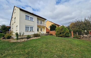 Eladó családi ház