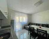 Erkélyes, első emeleti felújított lakás Oroszlányon eladó