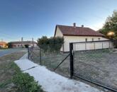 Abonyban eladó építési telek!