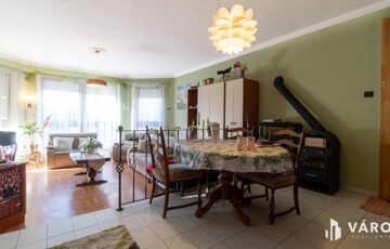 Eladó családi ház