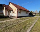 Eladó családi ház Újhartyán 79 900 000 Ft