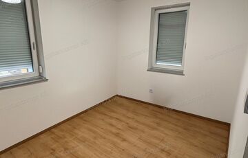 Eladó iroda/üzlethelyiség