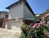 Eladó családi ház Pécs 149 990 000 Ft