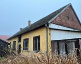 Eladó családi ház Bóly 24 800 000 Ft