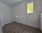 Eladó lakás Pécs 48 900 000 Ft