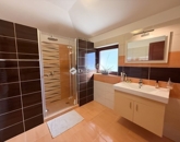 Eladó családi ház Pécs 289 000 000 Ft