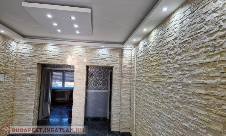 Tarnaörsön a központban, 93 nm-es, 3 szobás családi ház eladó                                 