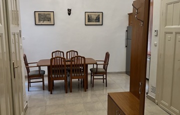 Eladó lakás