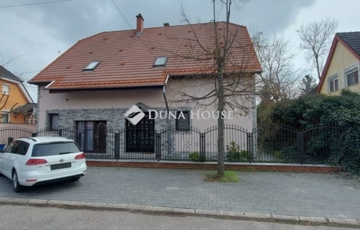 Kiadó családi ház