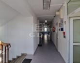 Kiadó iroda/üzlethelyiség Székesfehérvár 45 000 Ft