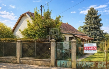 Eladó családi ház