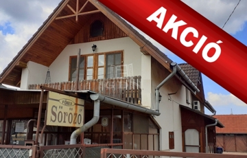 Eladó családi ház