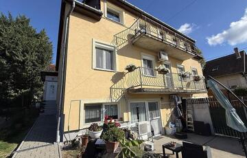 Eladó családi ház