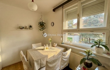 Eladó lakás